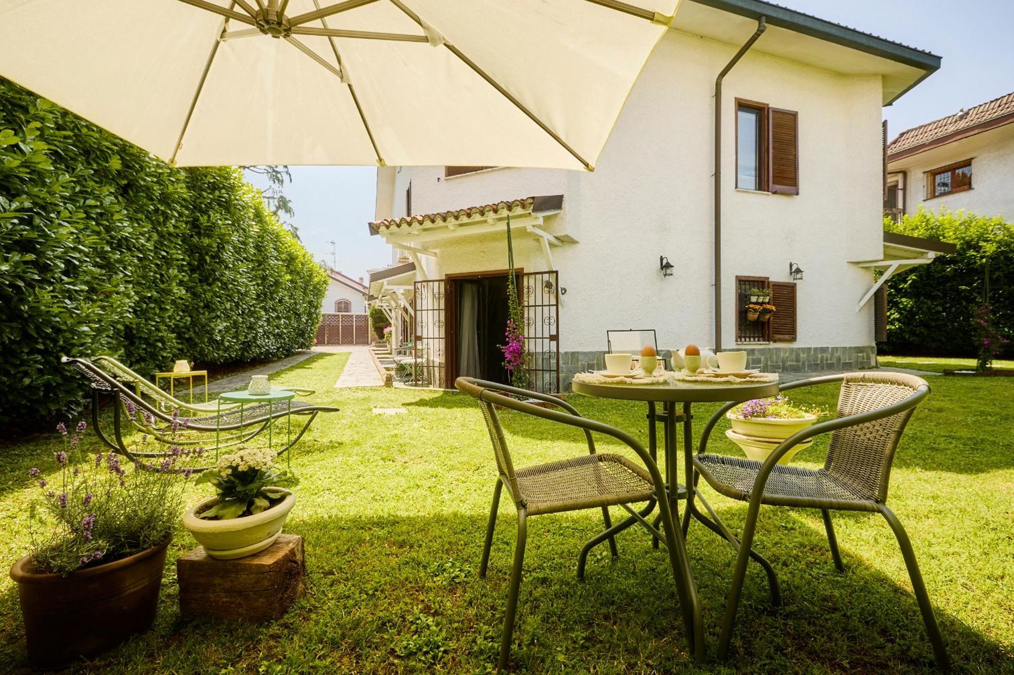 The Peaceful Apartament Close To Milan Trezzano Sul Naviglio Esterno foto